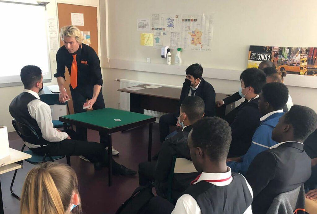 Initiation magie - SHAM Spectacles