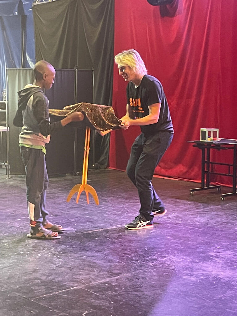 Initiation magie - SHAM Spectacles